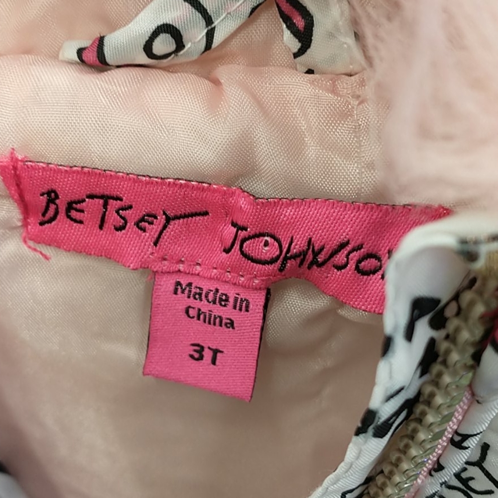 Betsey johnson white puffer jacket - Picture 2 of 7